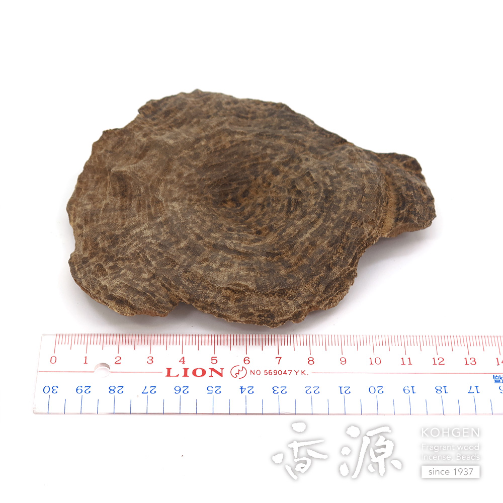 沈香の笹・爪・馬蹄の通販・販売｜高品質の沈香の笹・爪・馬蹄を香木