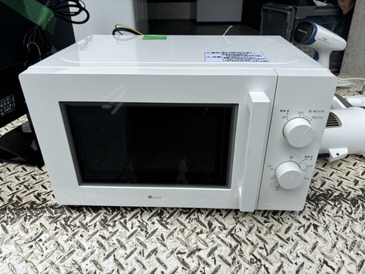 出張買取】小山市へ！NITORI（ニトリ）東日本用電子レンジ MM720CUKN4