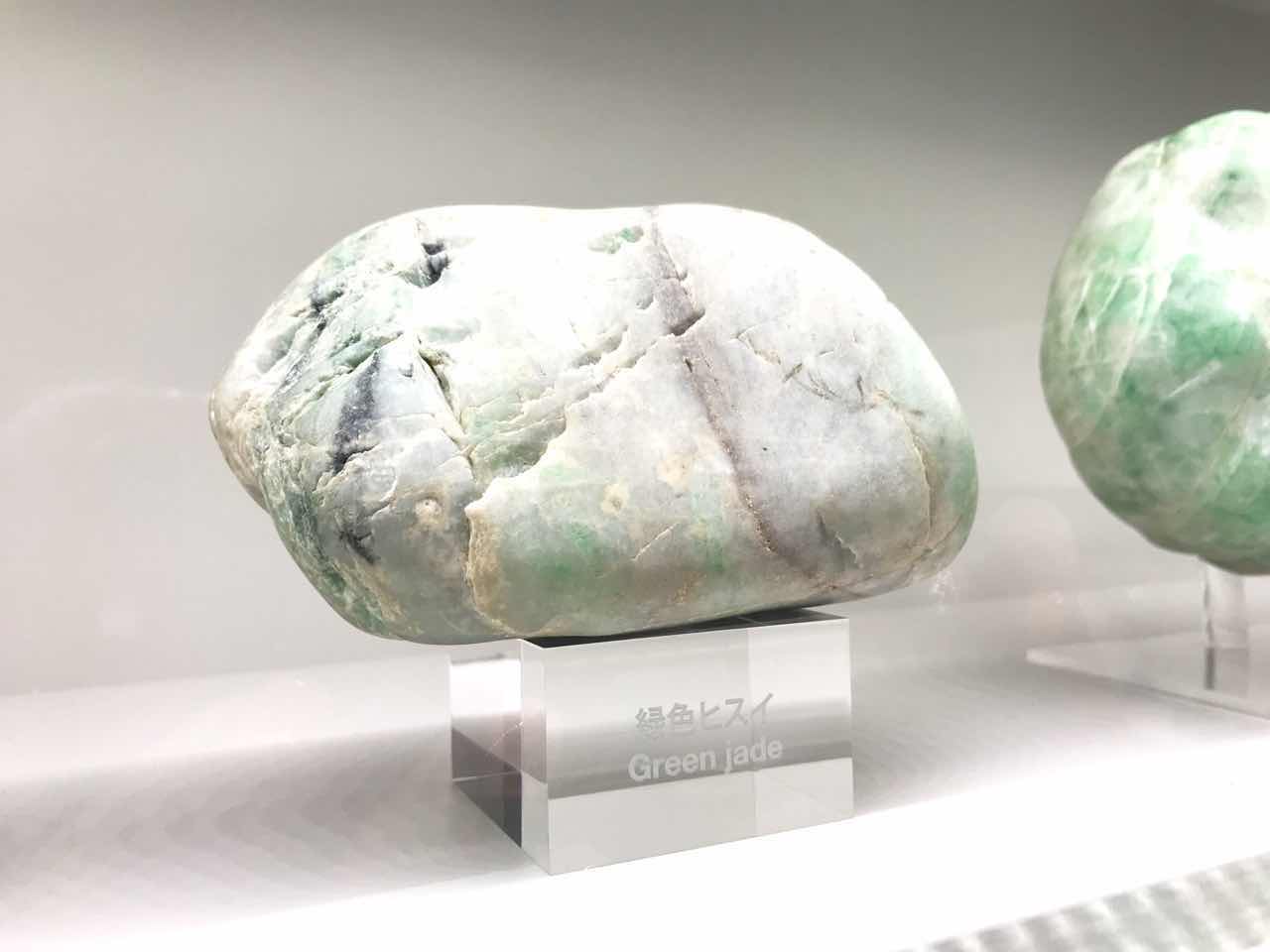 新潟県糸魚川で国石の翡翠（ヒスイ）探し体験記【場所や道具も解説