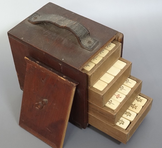 古い麻雀牌（木箱入り）をお譲り頂きました｜くまねこ堂