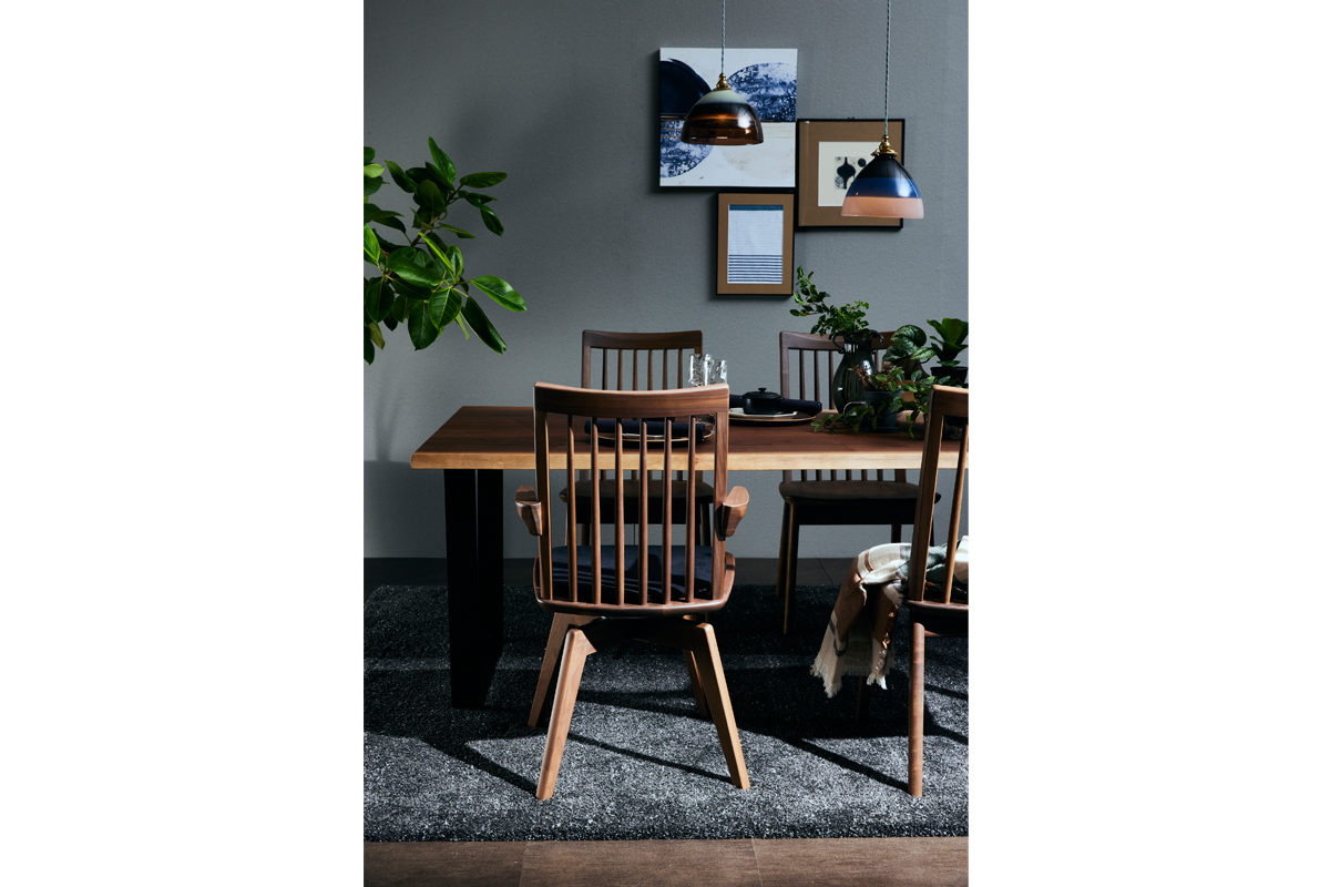 和にも洋にも馴染むシンプルモダンな快適チェア｜No.3909ダイニング