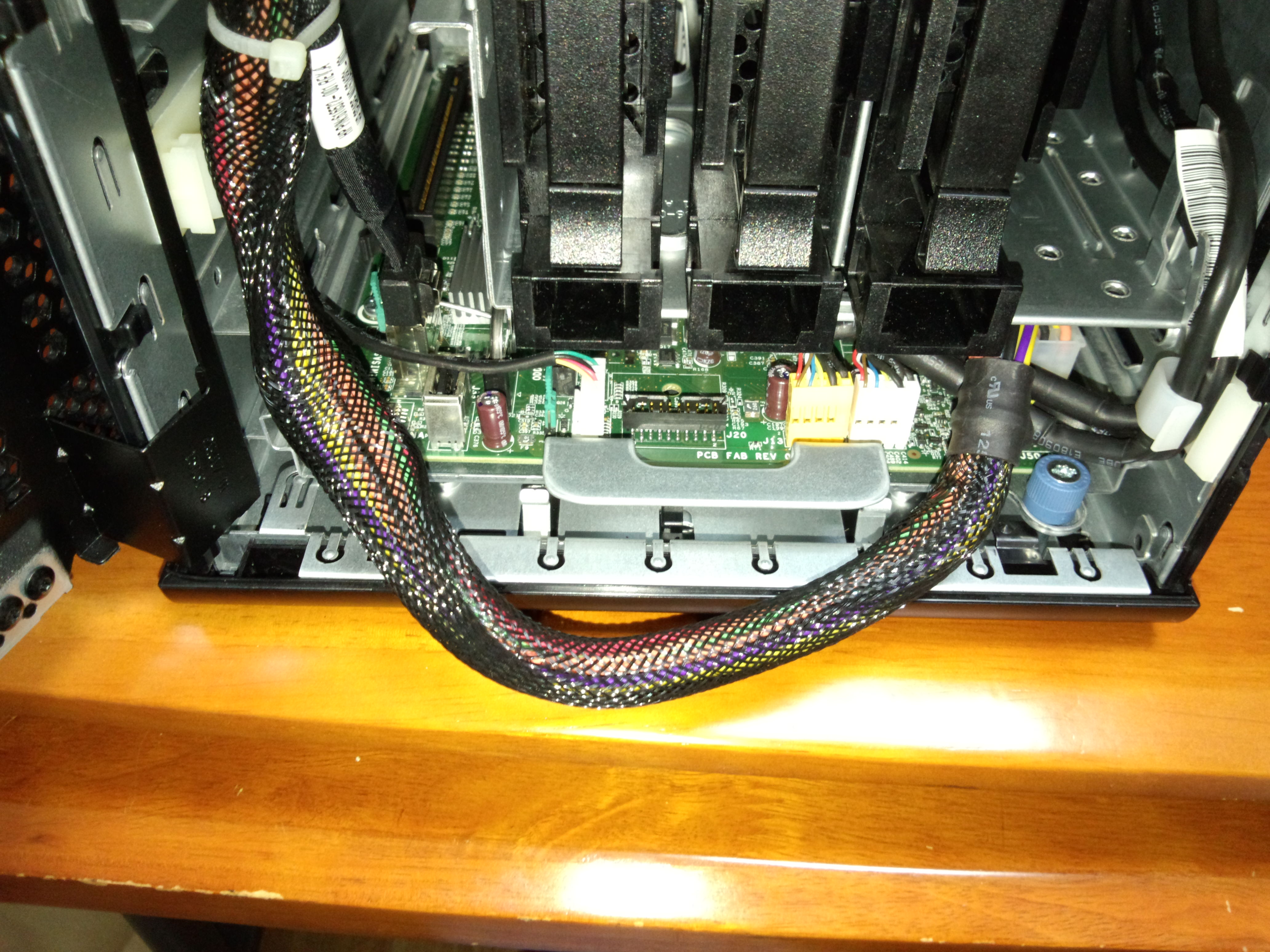 HP ProLiant MicroServer メモリを追加してみた - harumaki.net