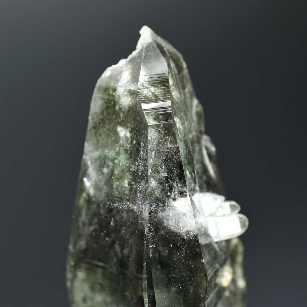 ガネッシュヒマール/ラパ産]ヒマラヤ水晶原石ナチュラルポイント（全長