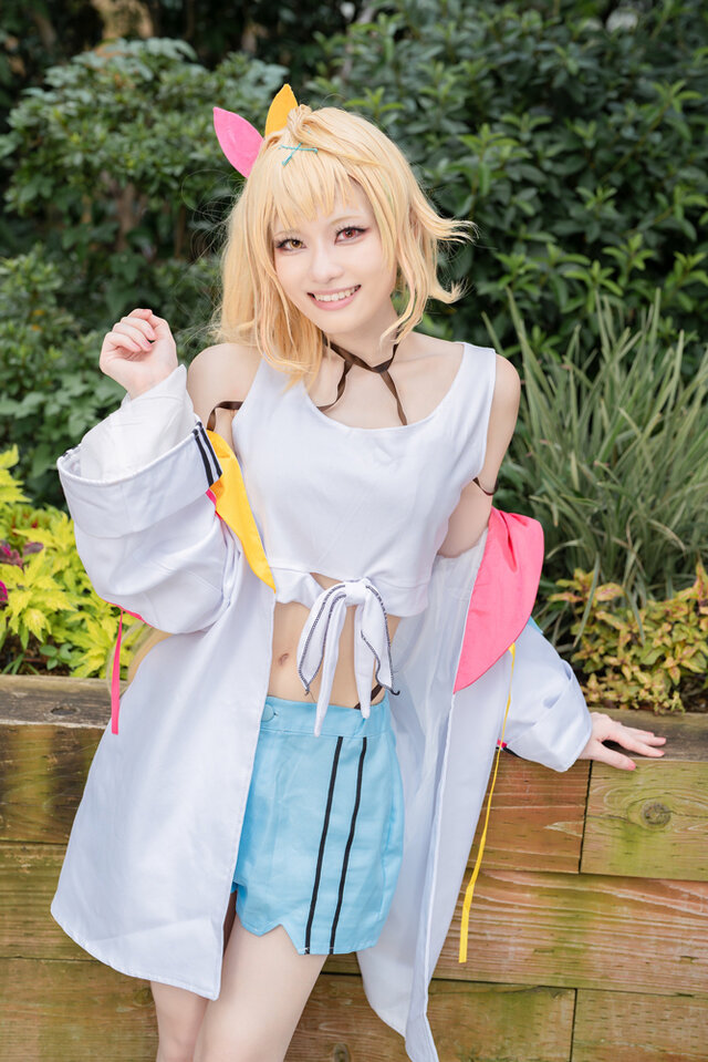 コスプレ】本日は「星川サラ」のお誕生日！VTuberの輝く1番星、元気