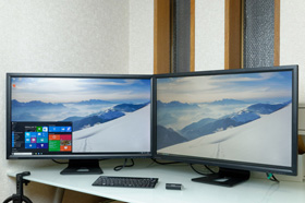 4Kマルチディスプレイ×Windows 10」で驚異的な広さのデスクトップ環境