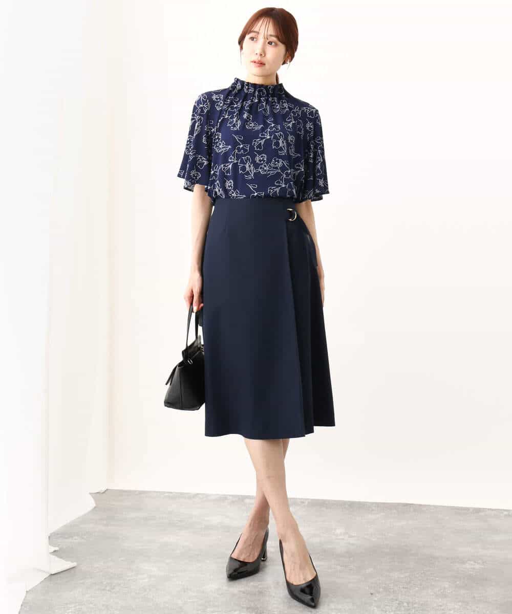 ラインフラワープリントブラウス/洗える(ブラウス・シャツ) | OFUON le