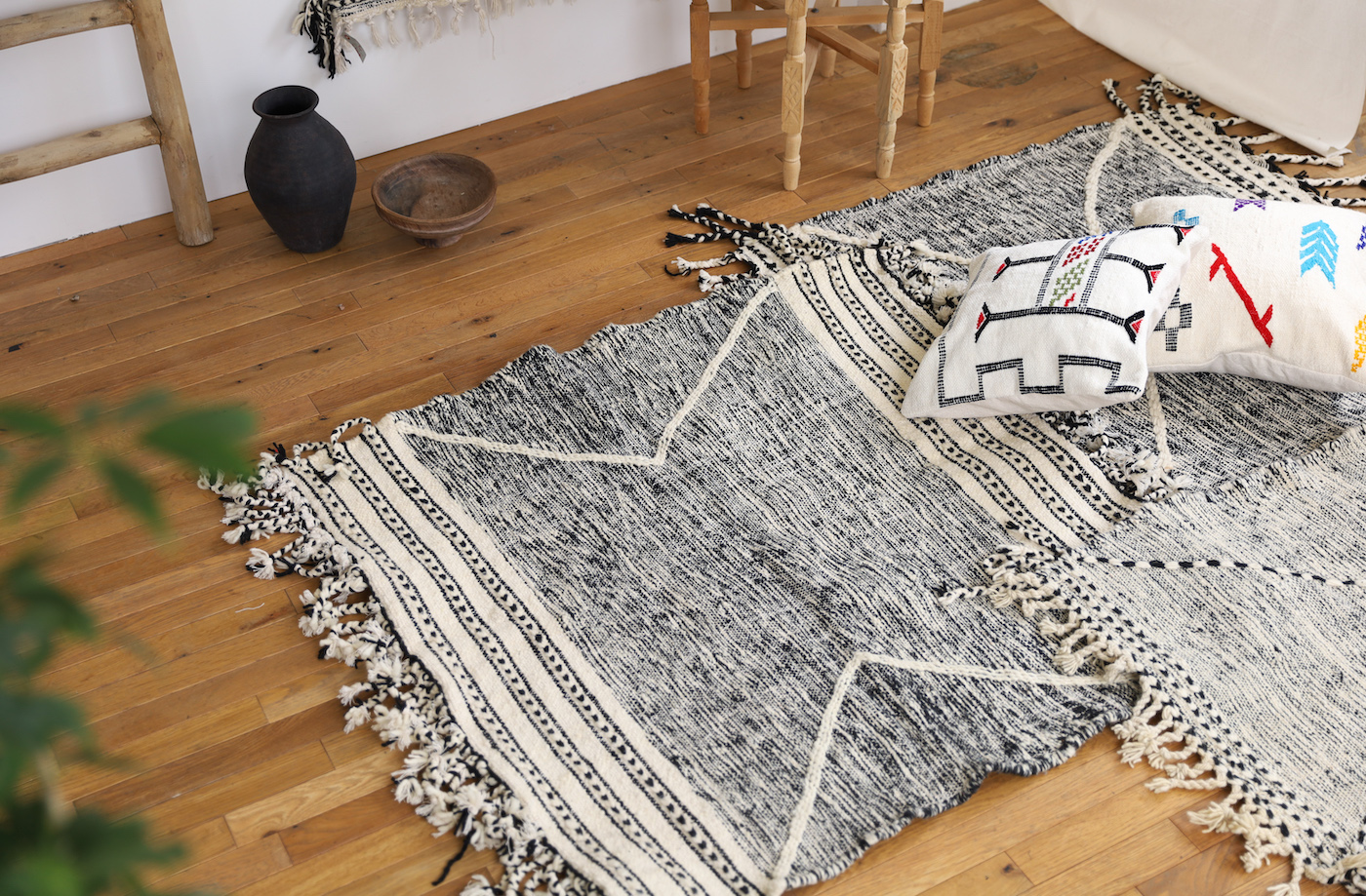 SOUVENIR de PARIS 朱美さんに聞くモロッコラグの魅力 – Orné de Feuilles