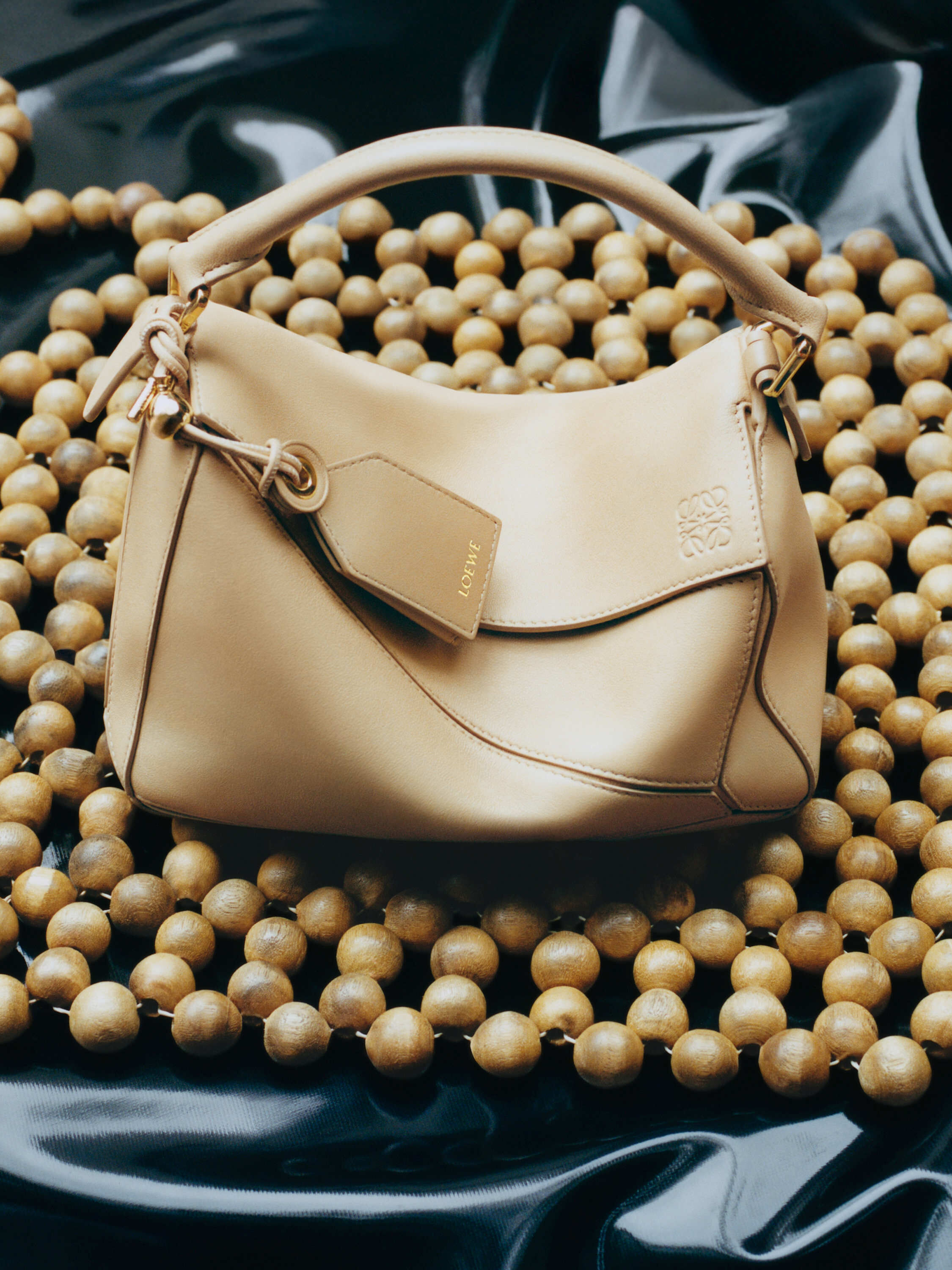 ウィメンズ ラグジュアリーショルダーバッグ - LOEWE Japan official