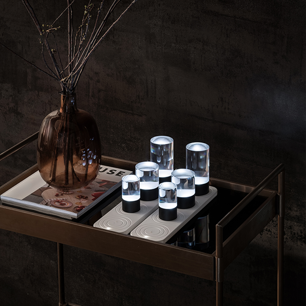 リチャージブルグローロッド L （6×12cm）（テーブルランプ） - デスク