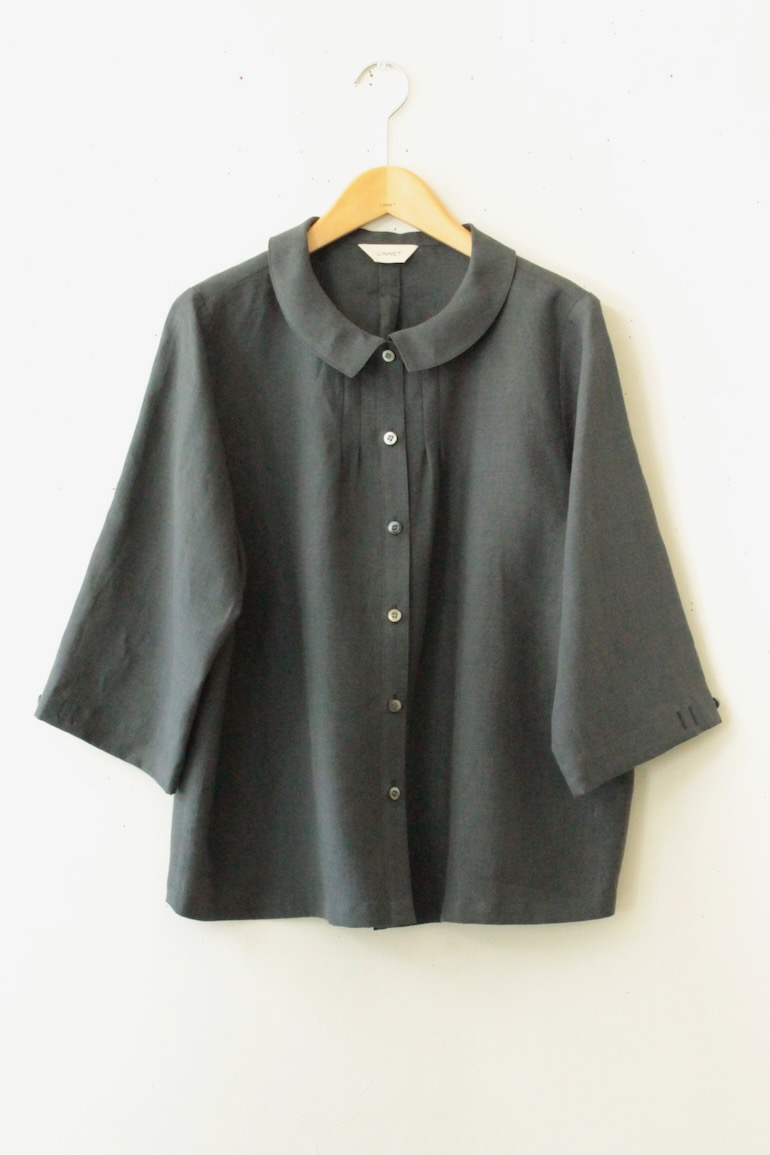 プロダクト ブラウス/小さなタックブラウス