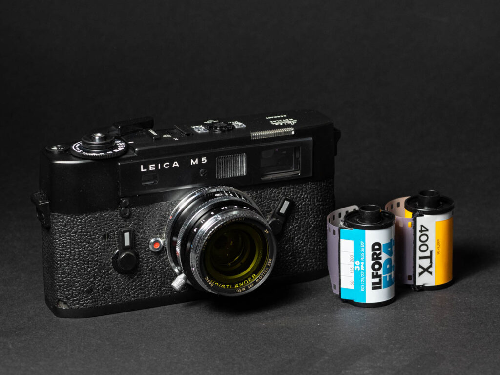Leica M5 - the most underrated rangefinder or an ugly duckling?