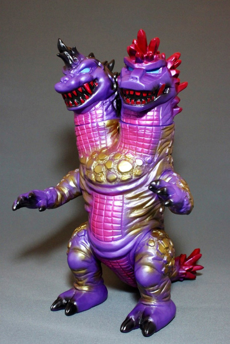 マックストイ まんだらけ 札幌店限定カラー デュアロス ソフビ 双頭