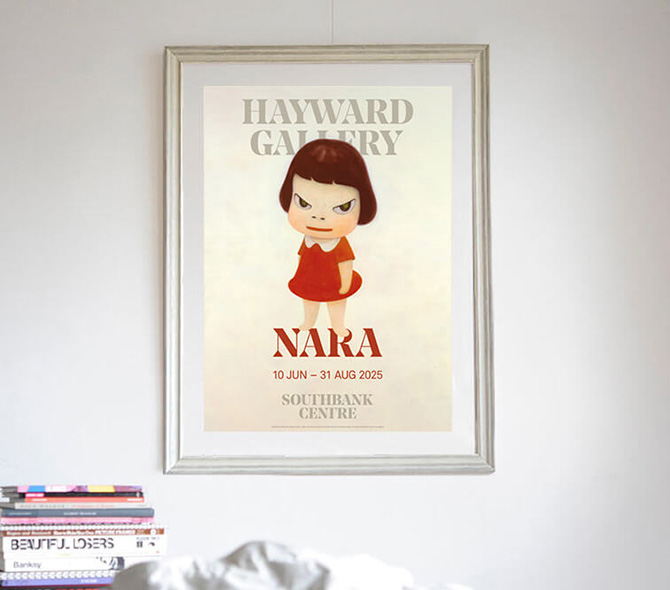 奈良美智 英国大規模回顧展の公式ポスター「Missing in Action」を通販