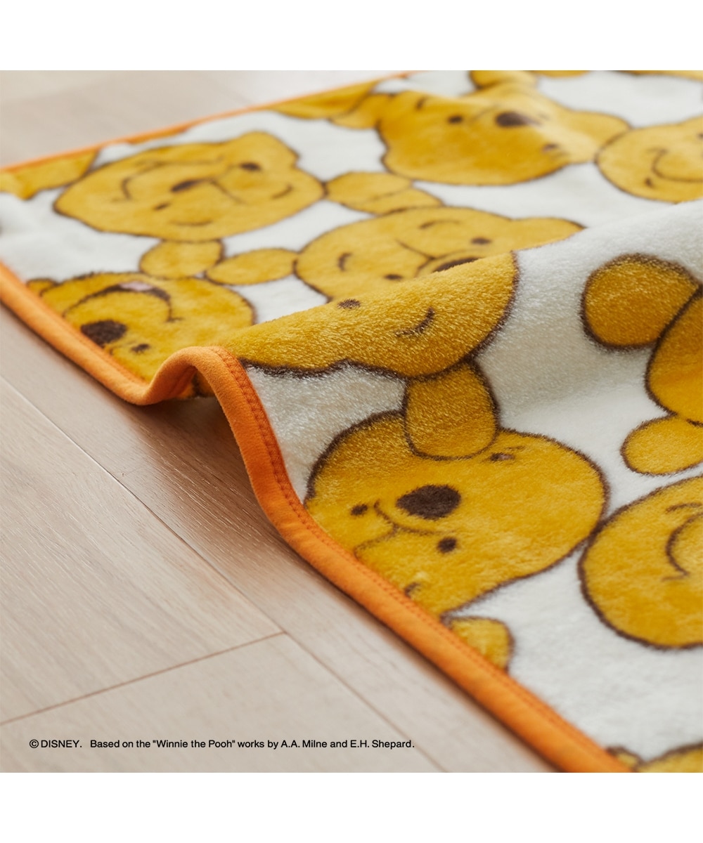 ふんわりフランネルひざ掛け くまのプーさん「フェイシーズ/プー