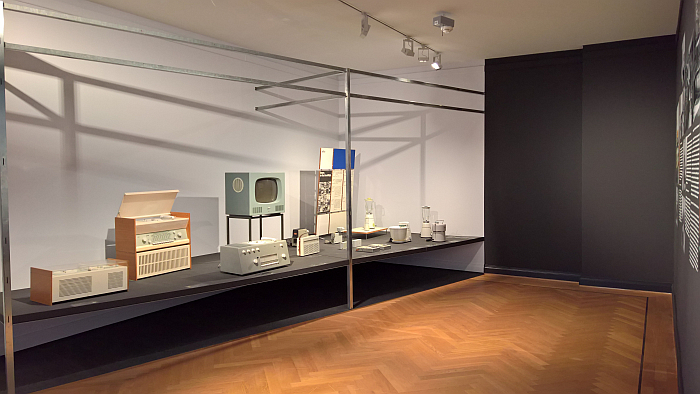 Braun 100 at the Bröhan-Museum, Berlin – smow Blog