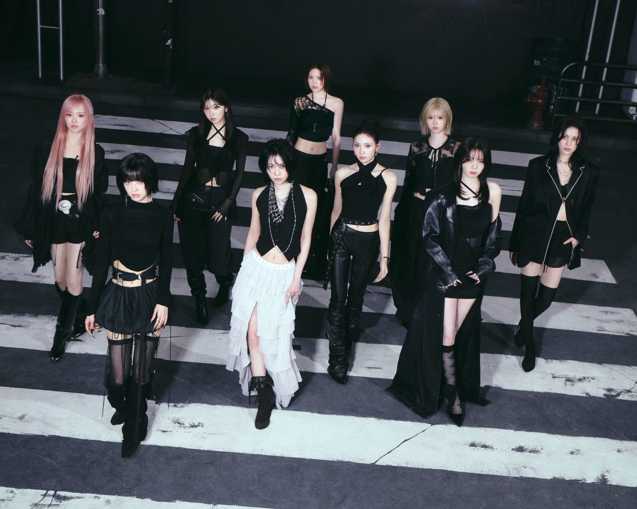 NiziU Korea 2nd Single Album『LOVE LINE』日本限定特典付の予約販売