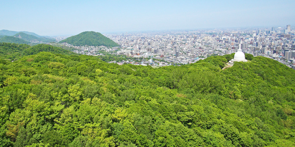 藻岩山・札幌もいわ山ロープウェイ | 観光施設 | 観光スポット