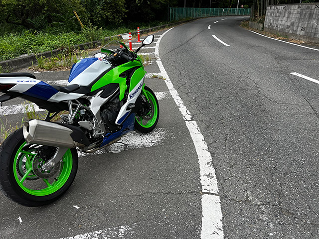 23~Ninja ZX-4R SE/RR (8BL-ZX400P) POWERBOX パイプ ｜SP忠男