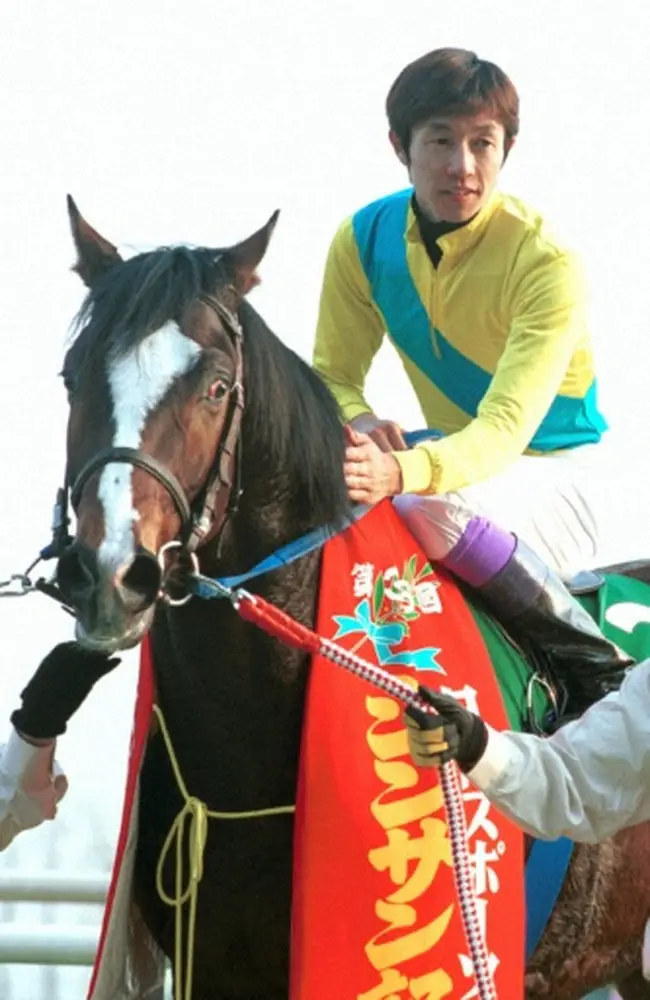 追憶のシンザン記念】02年タニノギムレット ダービー制覇への第一歩