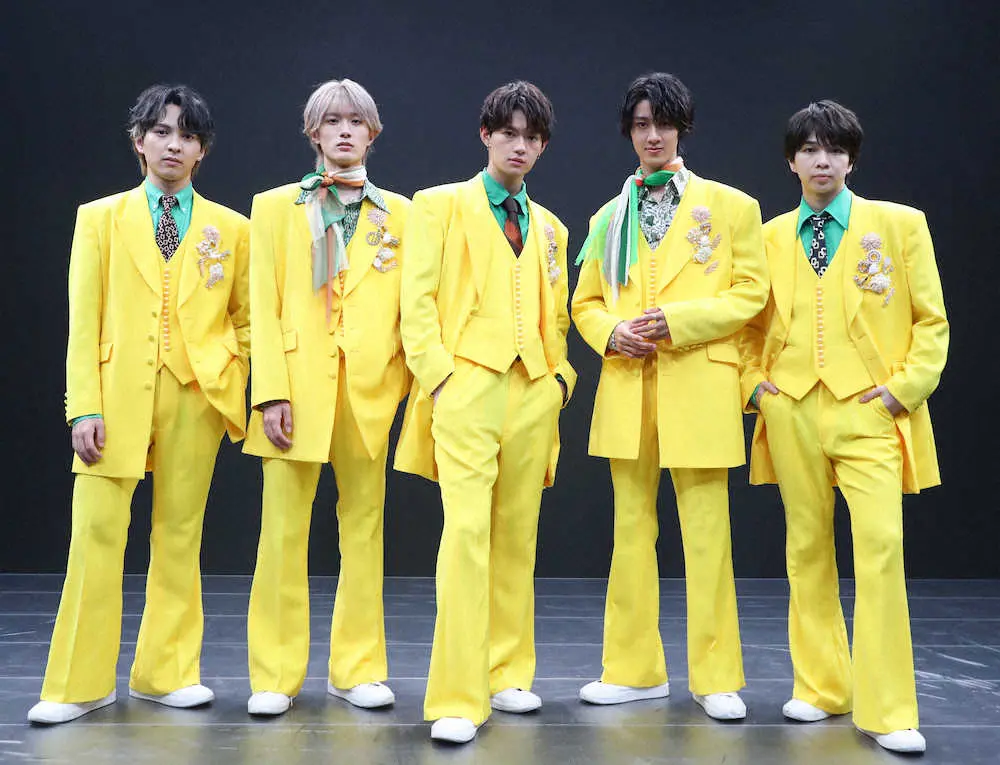 M！LKの（左から）吉田仁人、山中柔太朗、佐野勇斗、曽野舜太、塩崎太