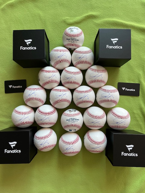 佐々木朗希選手#11 ROKI SASAKI ドジャースルーキーイヤー直筆サイン