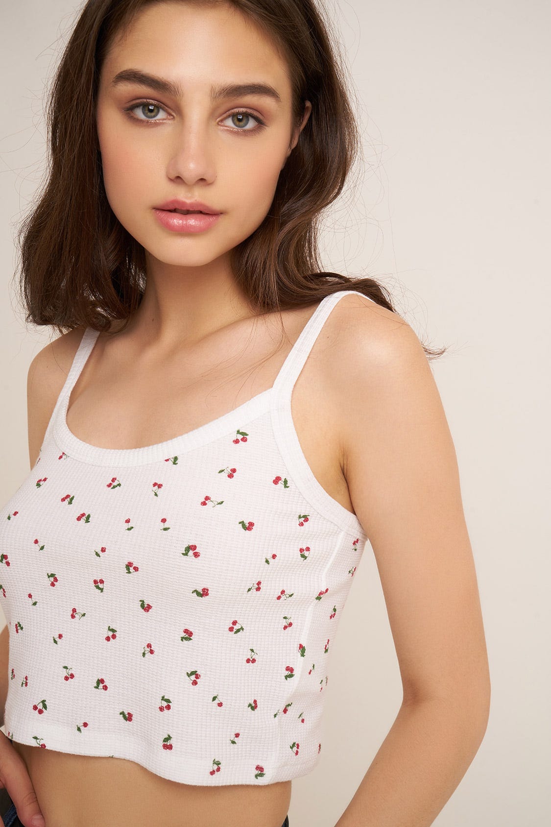 cn010jycol002-1_6.jpg?optimize