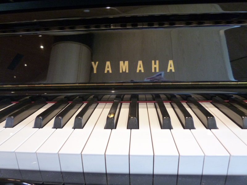 株式会社ピアノプラザ | YAMAHA UX30A(5046)