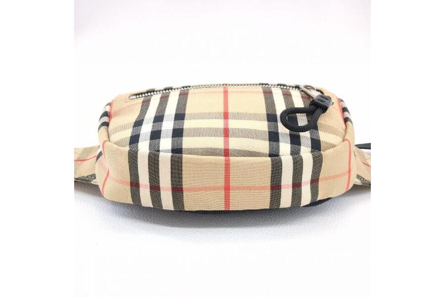 美品 バーバリー ボディバッグ ウェストバッグ ノバチェック ベージュ