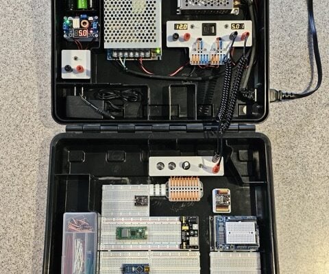 Use a retro DB9 joystick with Raspberry Pi 400 — Raspberry Pi