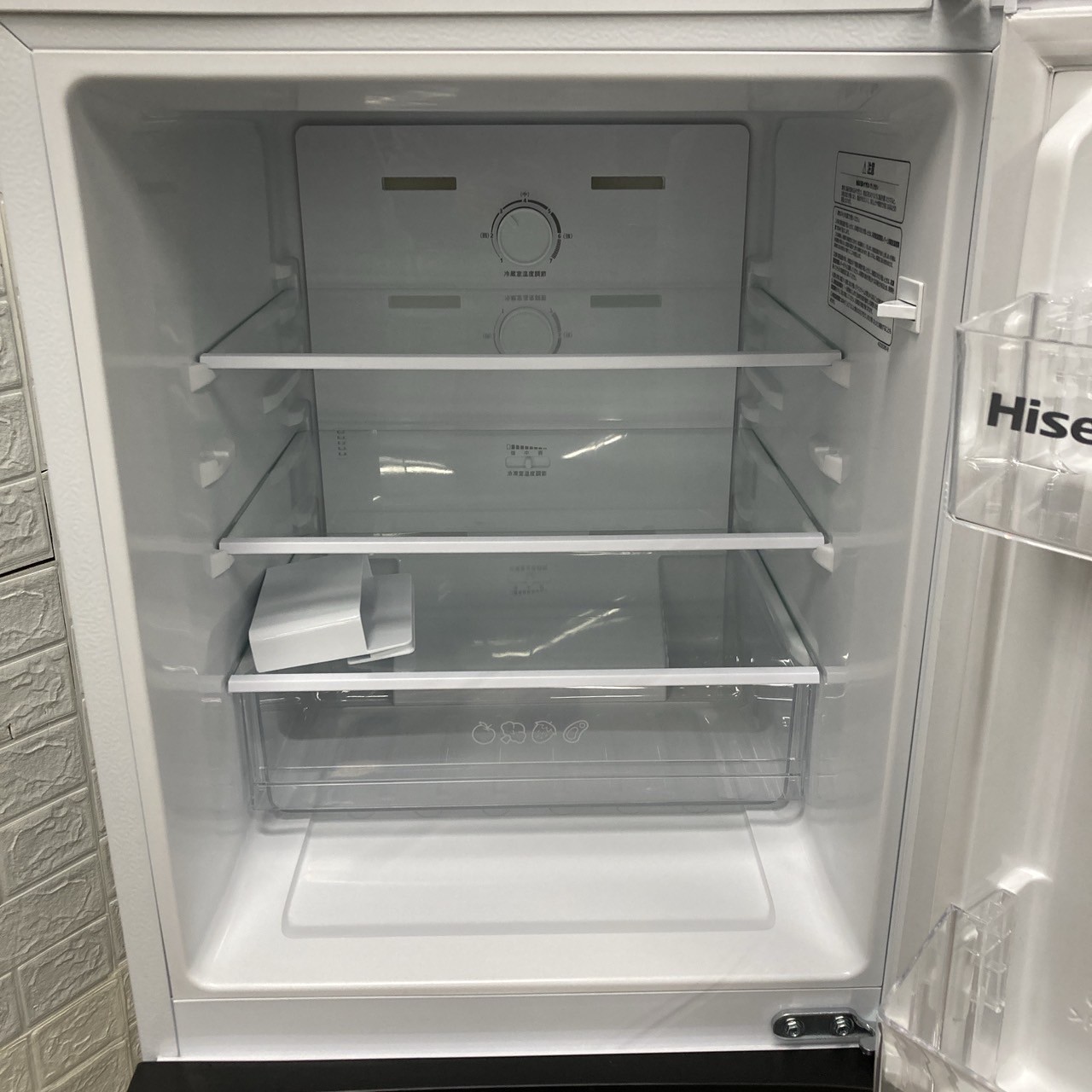 ハイセンス HR-D13E3W 2024年製 135L 冷蔵庫 【全国発送対応】