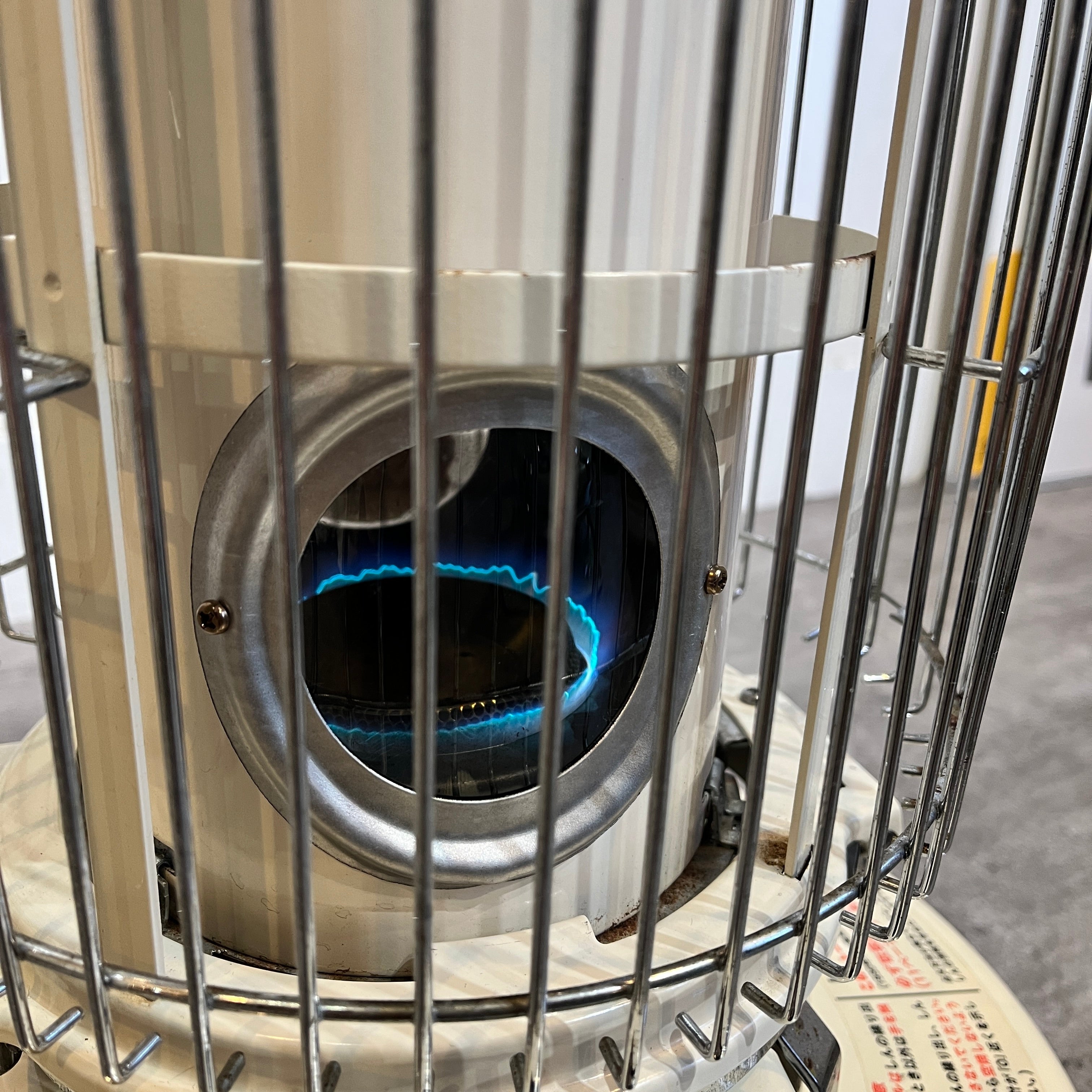 アラジン / Aladdin ブルーフレームヒーター 石油ストーブ 39型 BF3905