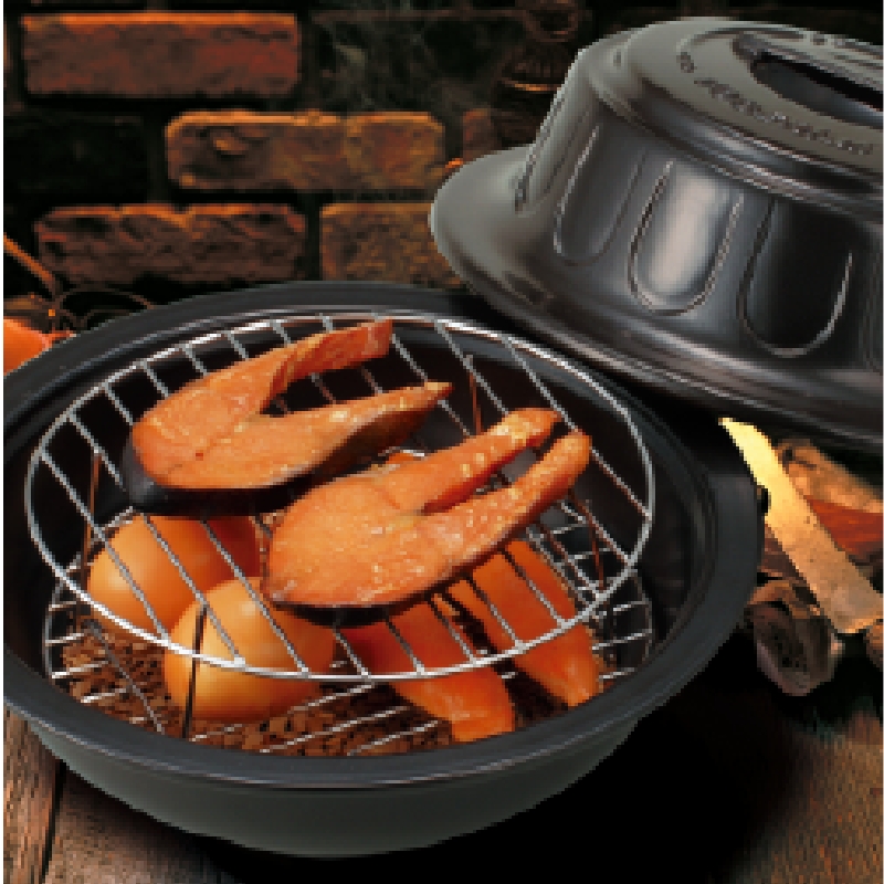 お手軽燻製鍋 | TOCERAM／有限会社 東彼セラミックス Webサイト