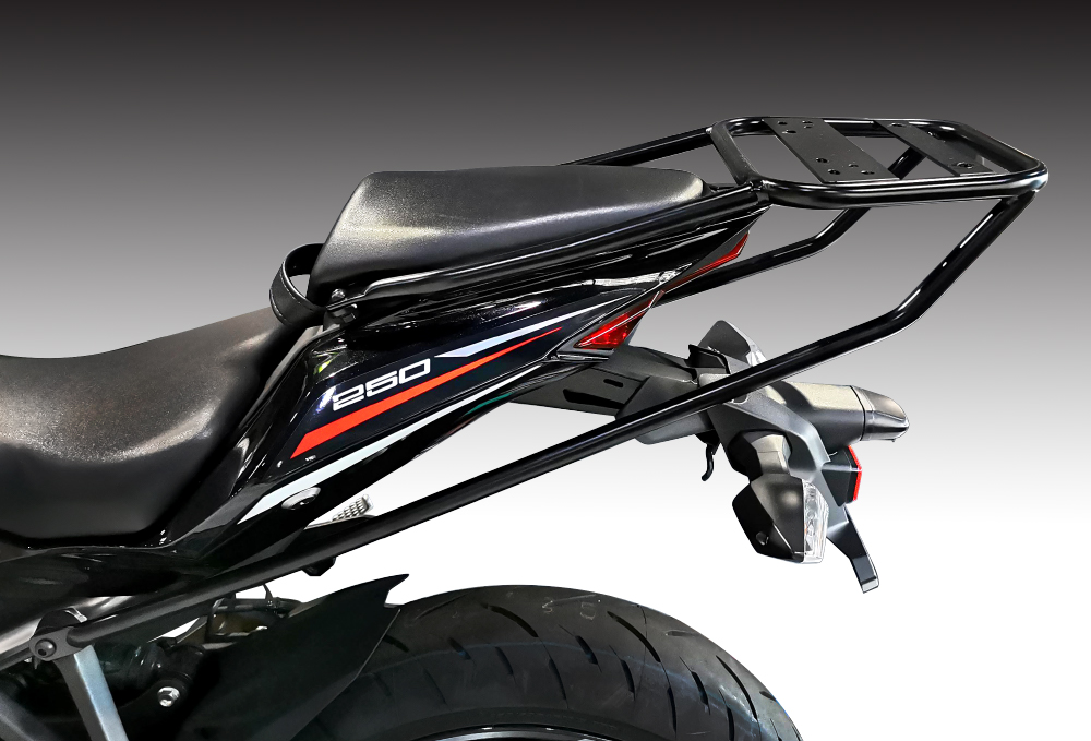 ケイズスタイルからNinja ZX-25R用トップケースステーが登場 - バイク