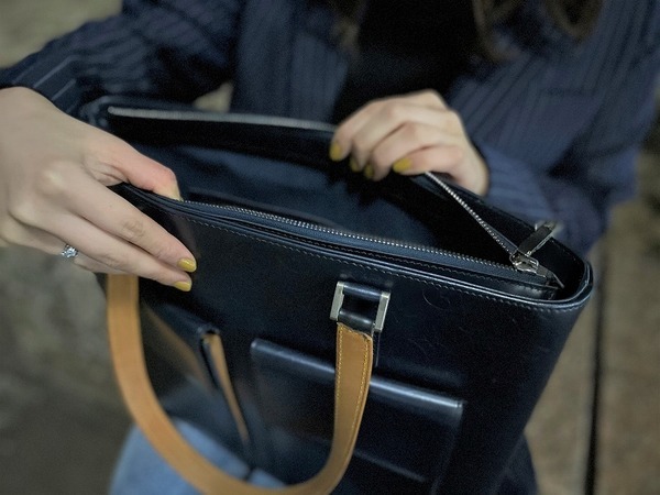 ラグジュアリーブランド【LOUIS VUITTON/ルイ ヴィトン】より