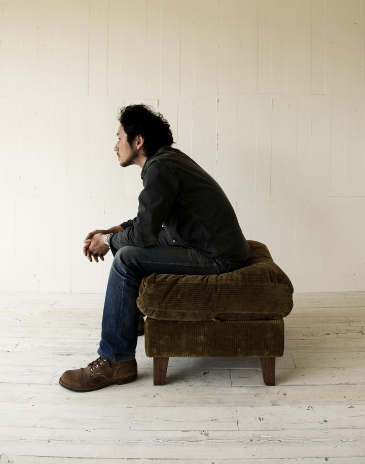 FK SOFA OTTOMAN | TRUCK FURNITURE