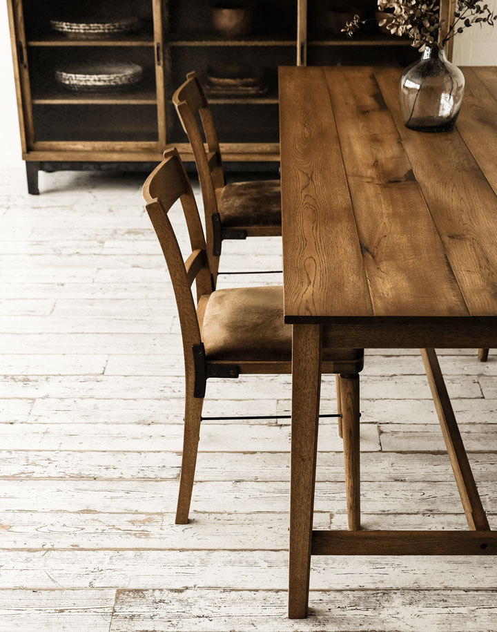 TS TABLE | TRUCK FURNITURE