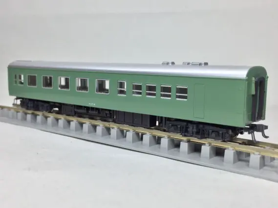 特急「はと」青大将 入線です！と言いたいけど。KATO 10-234 / 10-235