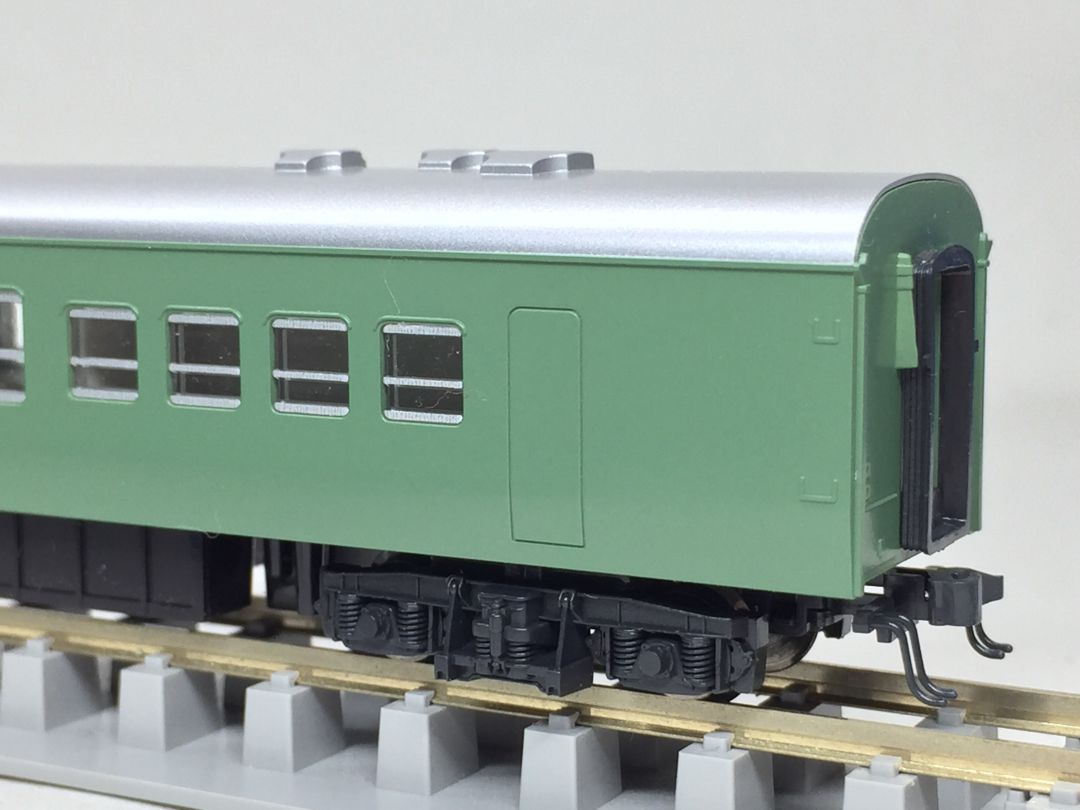 特急「はと」青大将 入線です！と言いたいけど。KATO 10-234 / 10-235