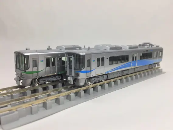 KATO あいの風とやま鉄道521系の入線です。10-1437 | NGaugeJP - 横濱