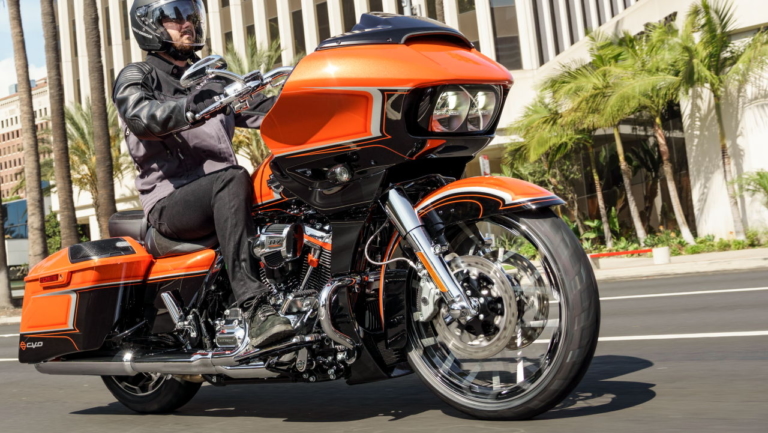 ハーレーダビッドソンが2022年モデルの「カスタムビークル