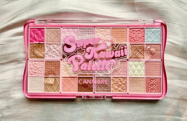 40年分のかわいいをギュッ💗キャンメイクから限定発売「スーパー