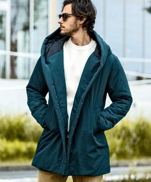 AKM Contemporary（エイケイエムコンテンポラリー） ダウンジャケット