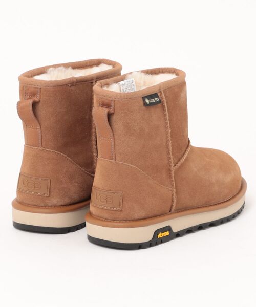 UGG Australia（アグオーストラリア） ブーツ W CLASSIC MINI GTX
