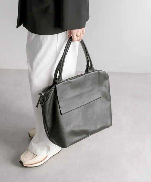 ear PAPILLONNER（イア パピヨネ） トートバッグ 「牛革/A4サイズ対応