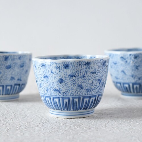 古伊万里 染付 微塵唐草 輪花型向付 3客セット - 生活骨董と古布の
