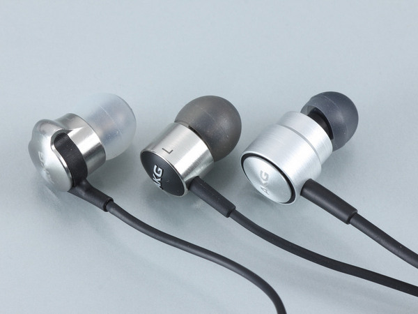 ASCII.jp：「K3003」の遺伝子を受け継ぐ低価格イヤホンの実力は？ (1/4)