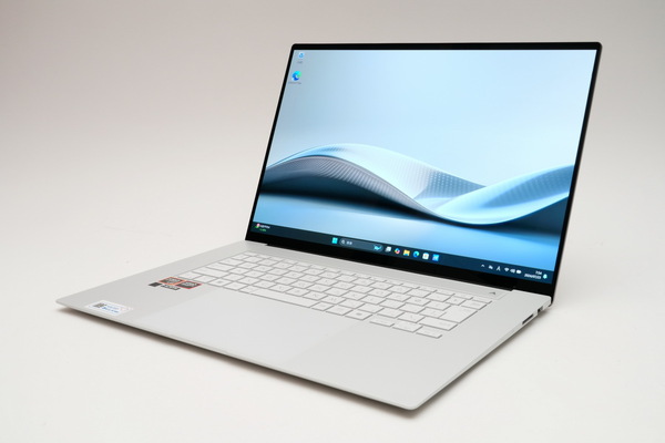 ASCII.jp：AMDの新CPU「Ryzen AI」搭載「ASUS Zenbook S16」実機