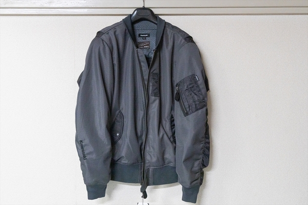 ASCII.jp：通気性の良いカワサキ×AVIREXコラボのMA-1はトム・クルーズ