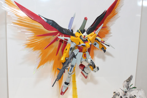 特別企画】【ガンダムベース撮り下ろし】「MG 1/100 ガンダムベース
