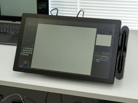 ワコム、4K液タブ「Cintiq Pro」に21.5型と17.3型を追加 - PC Watch